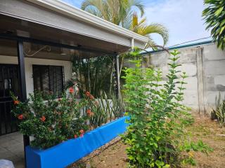 Country house - - 0