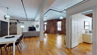 Garden 1br Loft In Back Bay Near Copley - Boston - 3