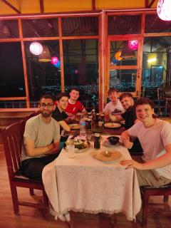Jungle Crown Organic Homestay - Nagarkot - 9