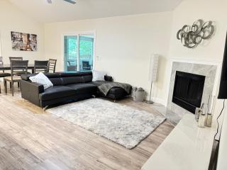 3 Bedroom 2 bathroom close to the beach - Jacksonville - 3