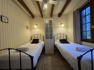Chalet in Aubigné-Racan with Pool & Garden - Aubigné-Racan - 1