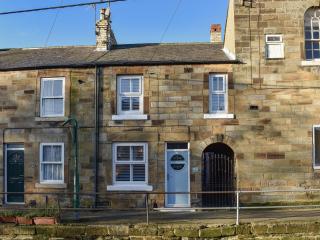 Fishermans Cottage - Loftus - 0