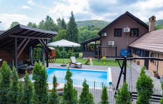 Amazing Home In Novo Zvecevo With Sauna - Novo Zvecevo - 0
