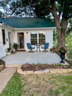 The Hutch - Bardstown - 9