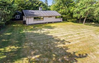 3 Bedroom Amazing Home In Fur - 2