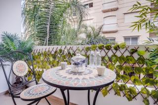 Chic 2BR With Balcony & Terrace in Place Mozart - Tangier - 4