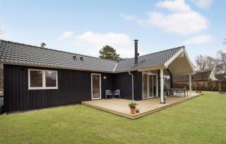 4 Bedroom Lovely Home In Liseleje - Liseleje - 2