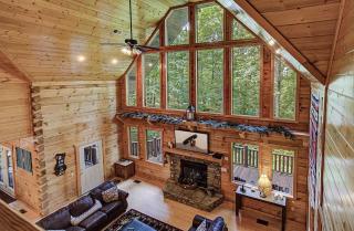 Arrowhead Lodge - 2