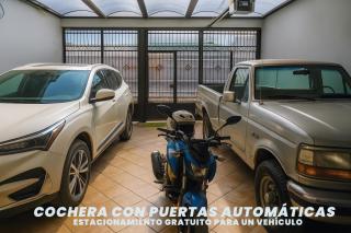 Casa Cómoda con Jacuzzi, Cochera, Terraza y Jardín - Arandas - 8