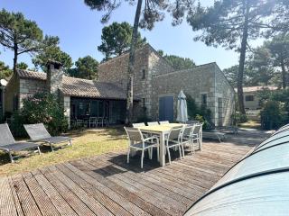 Villa Charentaise avec Piscine pour 8 personnes à La Palmyre - FR-1-705-103 - Les Mathes - 9