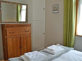 Ten - Buxton - 3