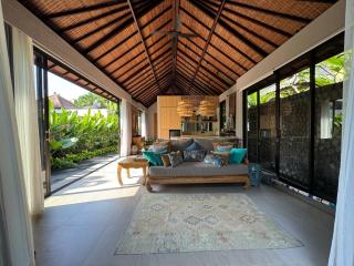 Boutique Private Pool Villa, walk to Bingin Beach - 6
