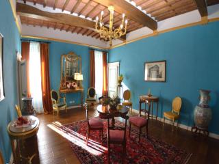 Renovated ancient villa with pool - Uzzano - 1