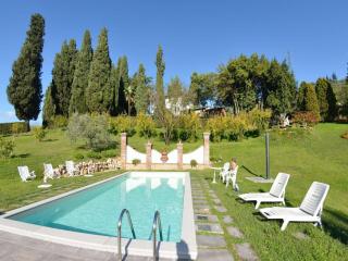 Renovated ancient villa with pool - Uzzano - 0