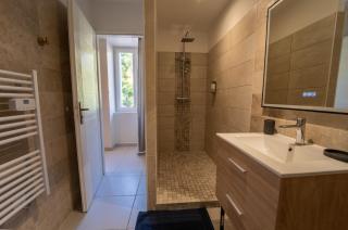 Charmant Studio avec Parking Gratuit - Vals-les-Bains - 9