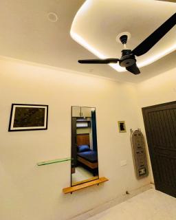 Ostello girls hostel - Lahore - 8