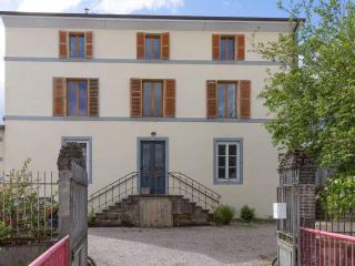 Maison de maître spacieuse près de Gérardmer, idéale pour famille et amis - FR-1-589-822 - - 0