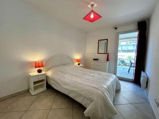 Appartement 2 pièces à 5 min de la mer à Golfe-Juan - FR-1-252-200 - Vallauris - 3
