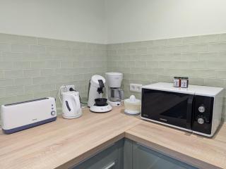 Maison authentique avec piscine et jardin privé à Abzac - FR-1-653-278 - 8