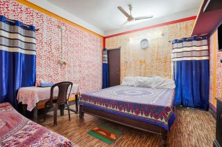 Dekapara Airport Guest House - 1