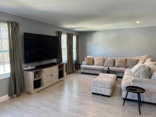 Jersey Shore Beach House close to NYC Ferry + Bus - - 7