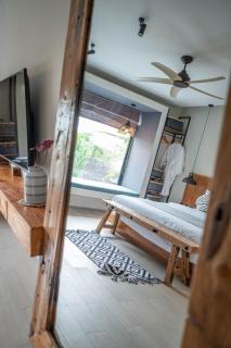 Designer 2 bedroom villa in Canggu Bali - Tumbak Bayuh - 2