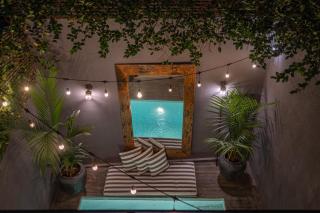 Designer 2 bedroom villa in Canggu Bali - Tumbak Bayuh - 4