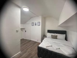Sleeps 10- Free Parking- Close To Goodison&Anfield - 5