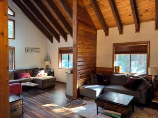 Fully updated Truckee cabin with plenty of beds - 4
