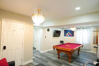 Modern Luxe Retreat -Heart of Chesterfield - 6