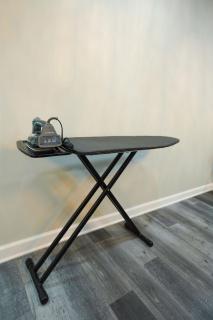 Modern Luxe Retreat -Heart of Chesterfield - - 5