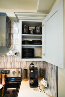 Modern Luxe Retreat -Heart of Chesterfield - - 1