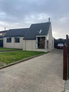 Mount Family Home - 8