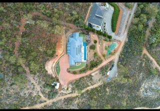 Panoramic views, secluded nature reserve, ZigZag Retreat - Perth - 7