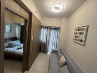 Coast Residence SEAview Balcony&WIFI Netflix Near MOA NAIA 1524 - 4