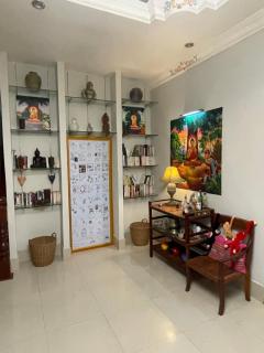 3 Monkeys Villa Residence - 1