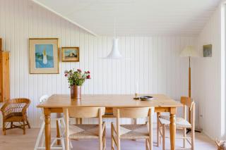 Idyllic Summer House On The Coast Of West Zealand - 3