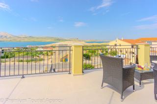 Emma with seaview - 6