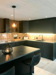 Large Cabin Near Hardangervidda With Sunny Veranda - 6