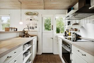 Stay Near Nature And Attractions On Helgenæs - 6
