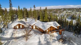 Familiehytte Med Fantastisk Udsigt Ved Sjusjøen - Eggedal - 0