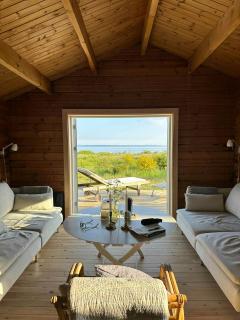 Log House In The First Row At The Sejerø Bay - 2