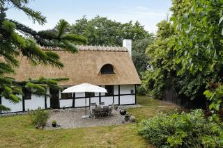 300-Year-Old House With History And Character - Stege - 0