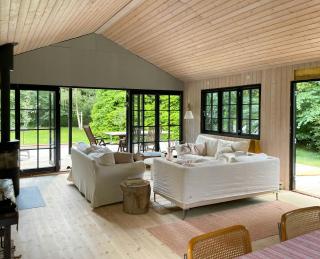 Scandi Home With Personal Vibe In Forest - 0