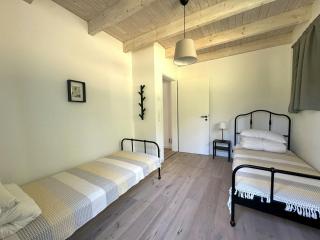 Charming Forest House Near Lüneburg Heath - 2