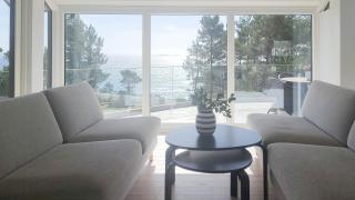 Seaside Cabin With Ocean View And Sunny Terrace - 4
