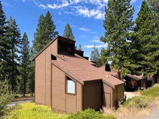 Lofty Retreat, Condo in Northstar - Truckee - 0