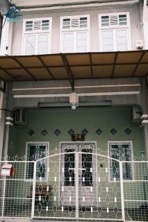City-Center Heritage Stay Up to 12 pax - George Town - 2