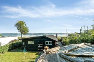Family Home With Sauna And Fjord View - 2