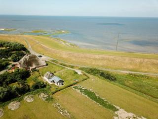 Charming Thatched Cottage - 0